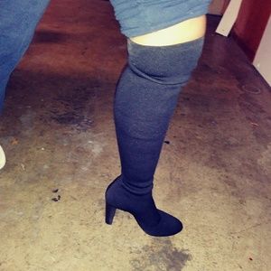 Black stretch knit boots